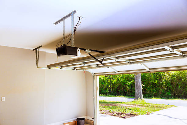 Top rated local Garage Door Roller Replacement specialists in Columbus, WI